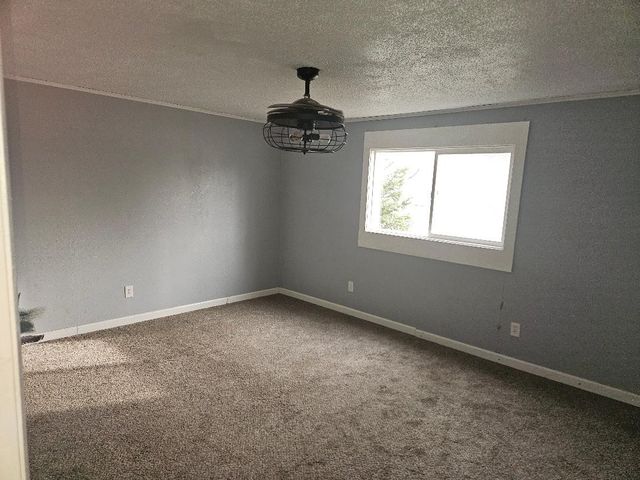 380 NE 43rd Avenue, Des Moines, IA 50313