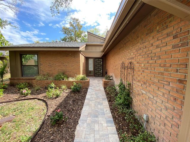 1305 WATER OAK WAY N, Bradenton, FL 34209