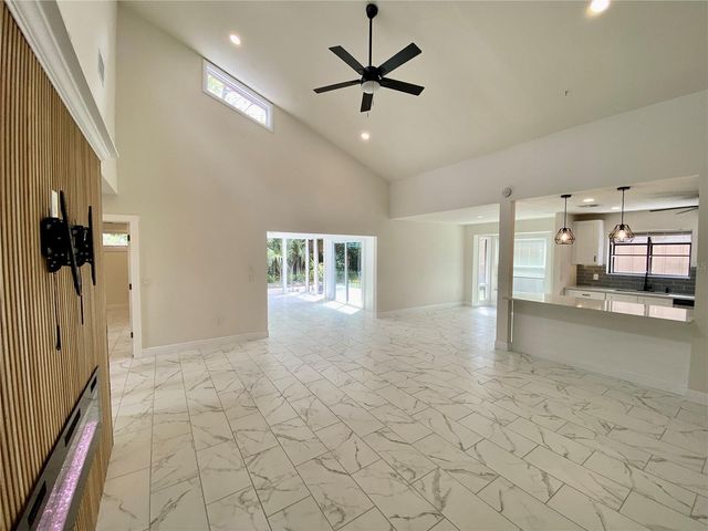 1305 WATER OAK WAY N, Bradenton, FL 34209