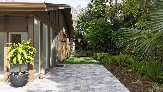 1305 WATER OAK WAY N, Bradenton, FL 34209