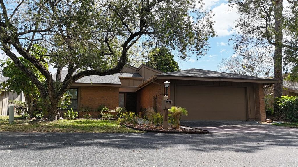 1305 WATER OAK WAY N, Bradenton, FL 34209