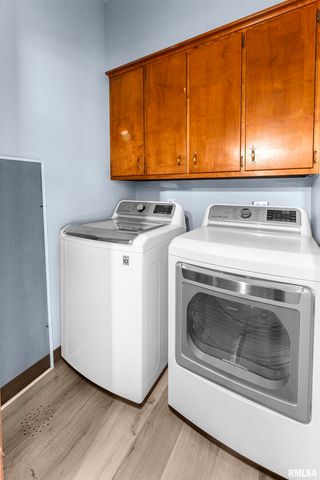 305 N HENDERSON Road, Alexis, IL 61412