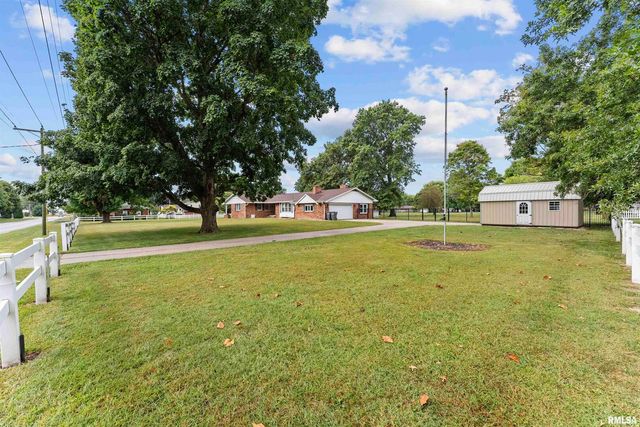 305 N HENDERSON Road, Alexis, IL 61412