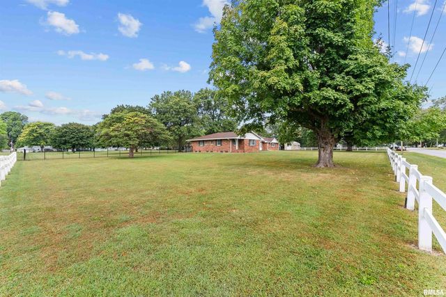 305 N HENDERSON Road, Alexis, IL 61412