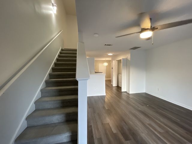 329 Stewarts Landing Cir, Smyrna, TN 37167