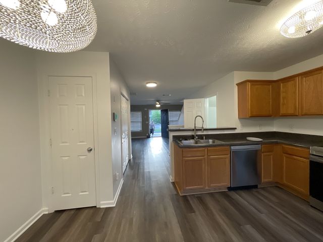 329 Stewarts Landing Cir, Smyrna, TN 37167