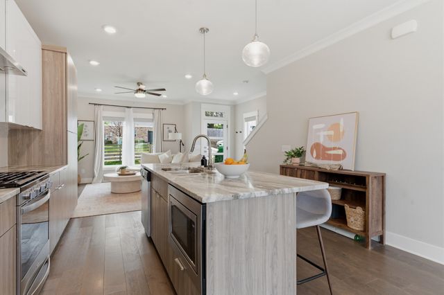 504 Newton Ave, Nashville, TN 37209