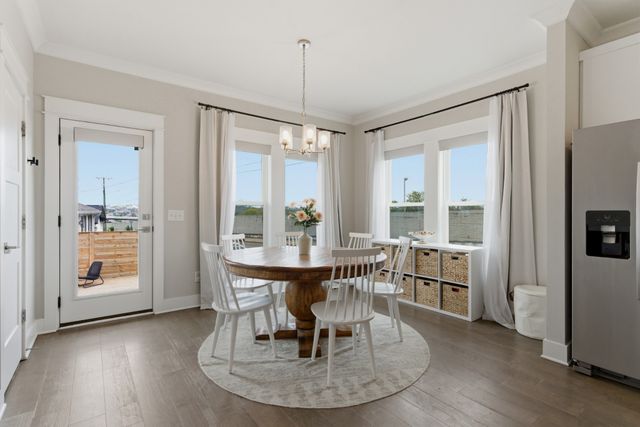 504 Newton Ave, Nashville, TN 37209