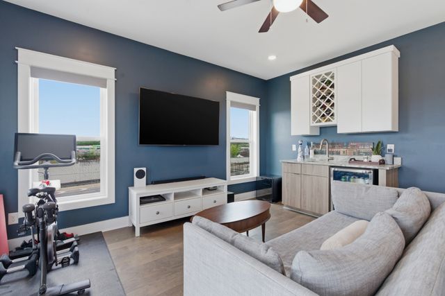 504 Newton Ave, Nashville, TN 37209