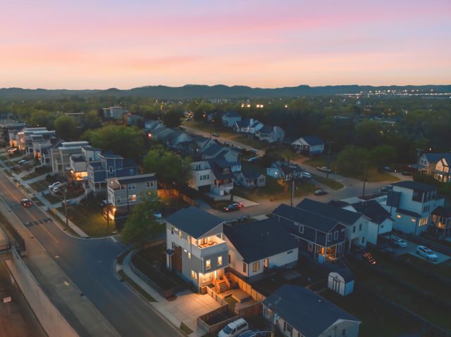 504 Newton Ave, Nashville, TN 37209