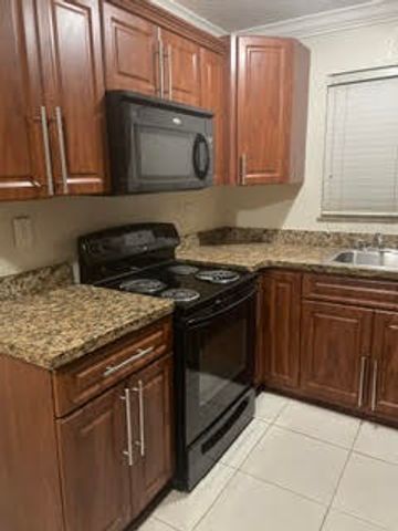 1925 Madison Street 23, Hollywood, FL 33020