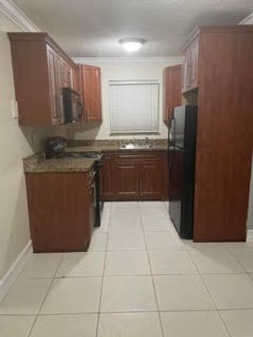 1925 Madison Street 23, Hollywood, FL 33020