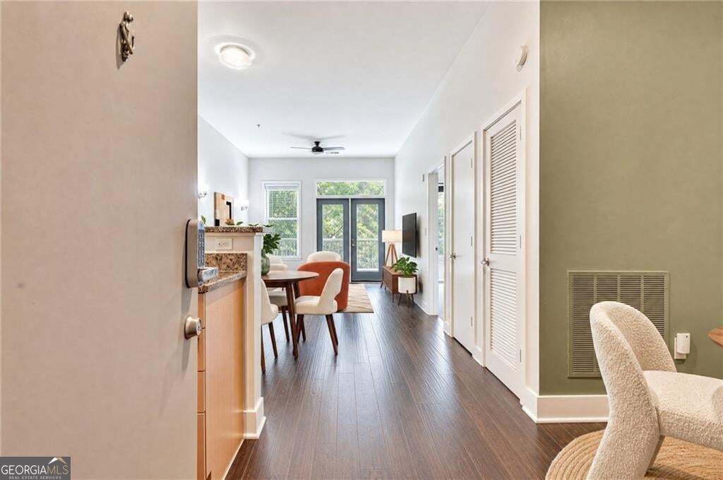 425 Chapel Street SW 2107, Atlanta, GA 30313 — photo 3