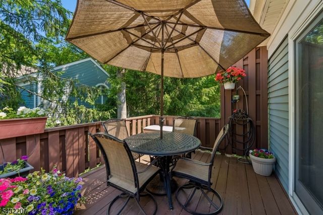32 Meadow View Lane 32, Berkeley Heights Twp., NJ 07922