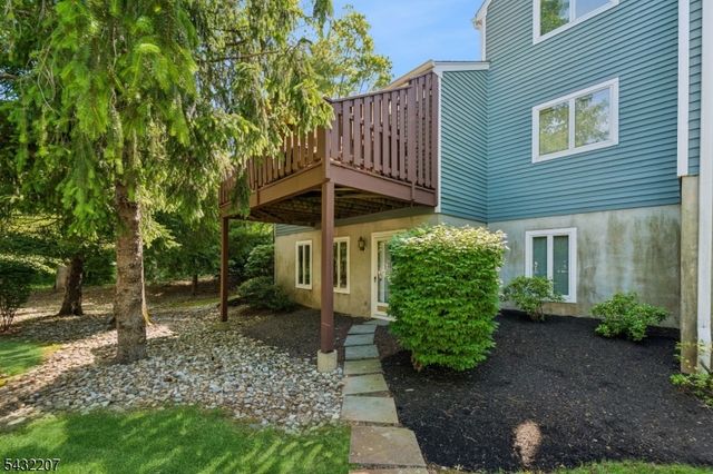 32 Meadow View Lane 32, Berkeley Heights Twp., NJ 07922