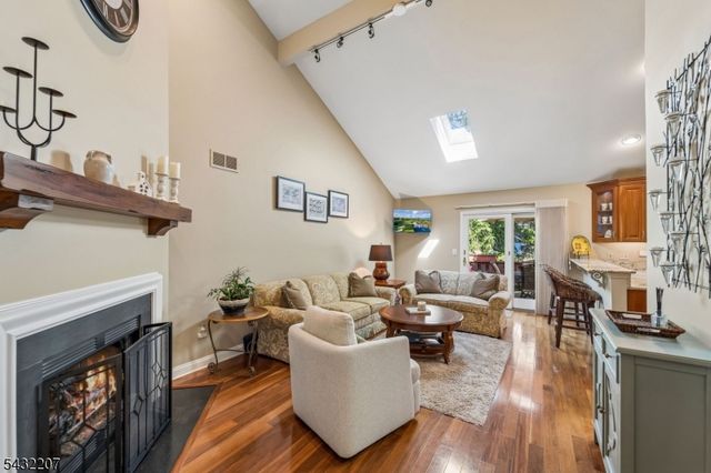 32 Meadow View Lane 32, Berkeley Heights Twp., NJ 07922