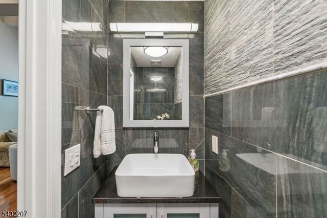 32 Meadow View Lane 32, Berkeley Heights Twp., NJ 07922