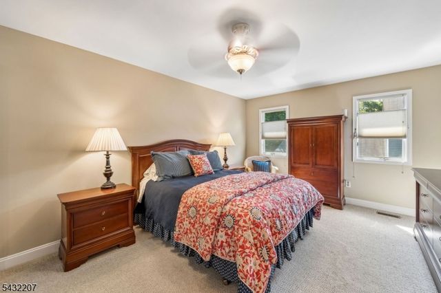 32 Meadow View Lane 32, Berkeley Heights Twp., NJ 07922