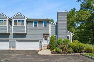 32 Meadow View Lane 32, Berkeley Heights Twp., NJ 07922