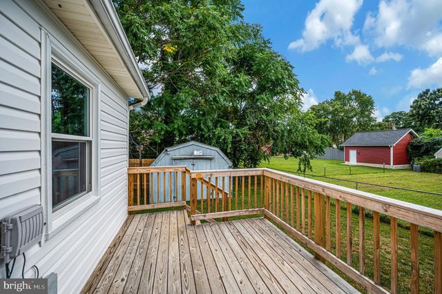 212 2ND ST, Colonial Beach, VA 22443