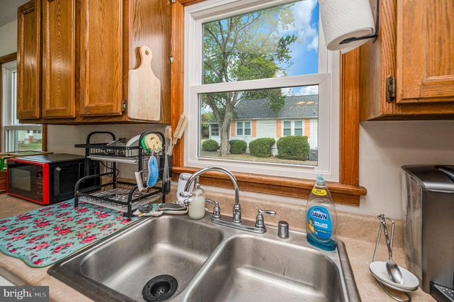 212 2ND ST, Colonial Beach, VA 22443