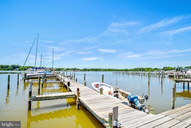 212 2ND ST, Colonial Beach, VA 22443