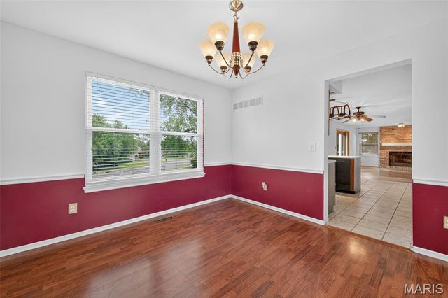 23 Vineyards Court, St Charles, MO 63304