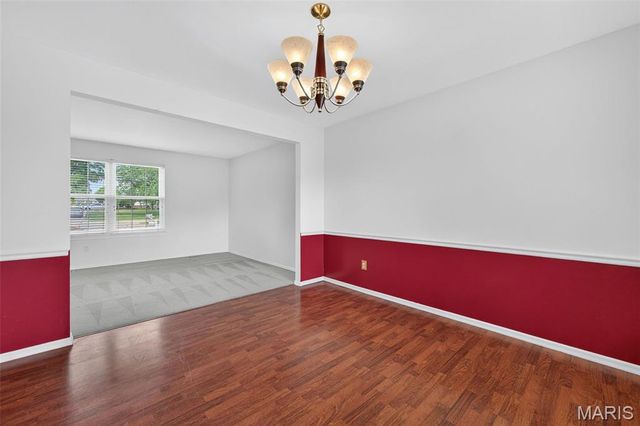 23 Vineyards Court, St Charles, MO 63304