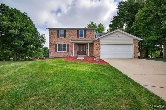 23 Vineyards Court, St Charles, MO 63304