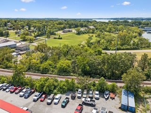 274 Rockland Rd, Hendersonville, TN 37075