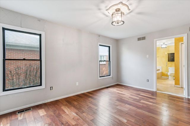 37739 Northfield Avenue, Livonia, MI 48150