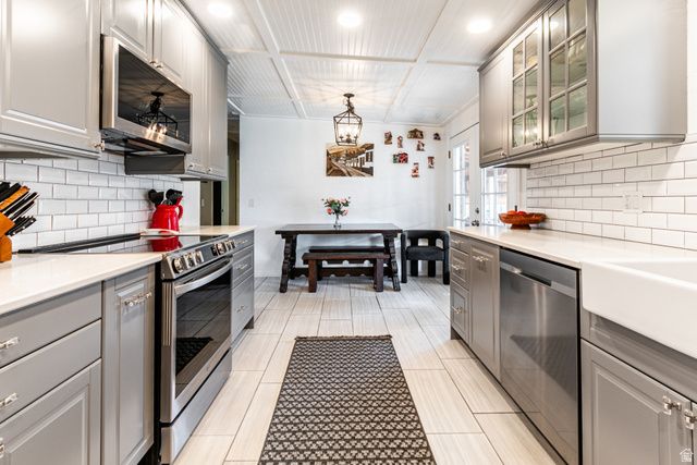 4021 S CARRIE DR, West Valley City, UT 84120