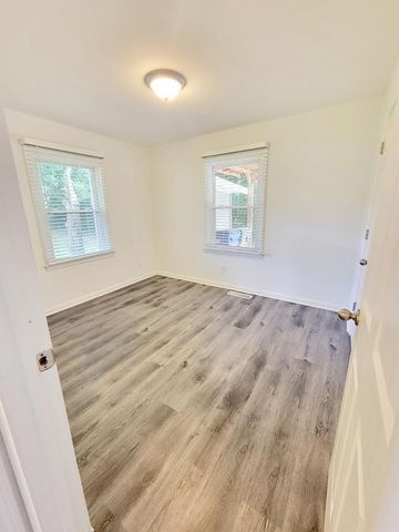 428 Lansing Street, Raleigh, NC 27610