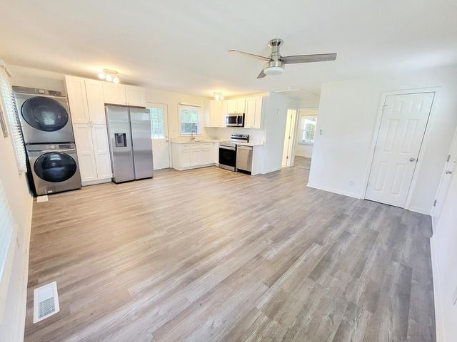 428 Lansing Street, Raleigh, NC 27610