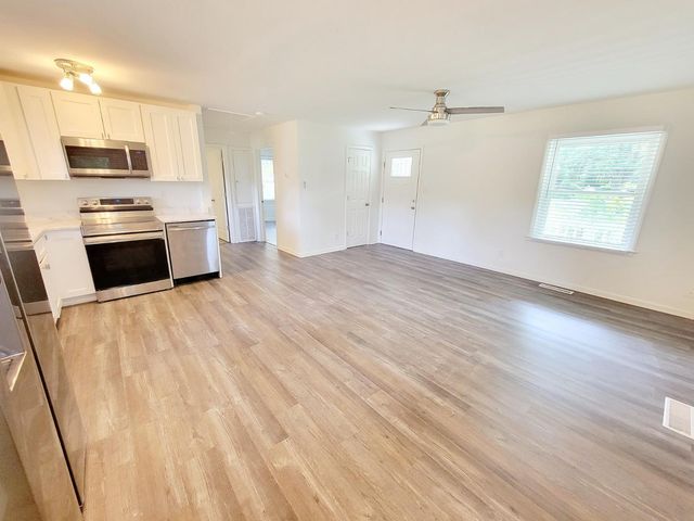 428 Lansing Street, Raleigh, NC 27610