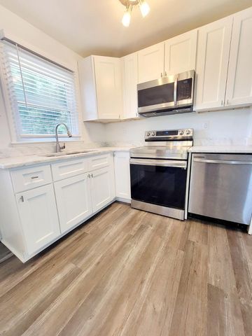 428 Lansing Street, Raleigh, NC 27610