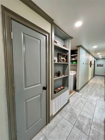 9892 Buckaloo Bend Road, Kingston, OK 73439