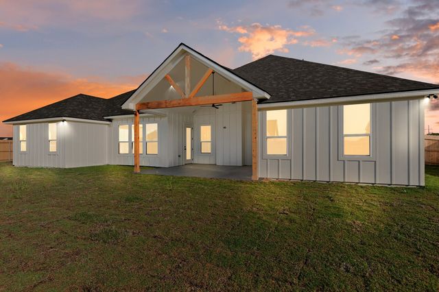 119 Paddle Boat Court, Robinson, TX 76706