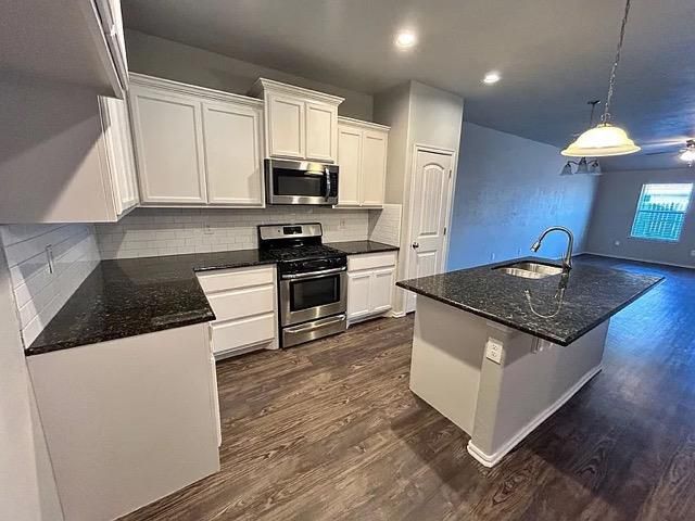 11205 NW 114th Street, Yukon, OK 73099