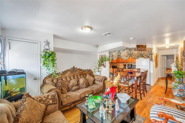 191-15 119th Avenue, Saint Albans, NY 11412