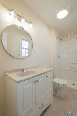 112 Princeton Rd, Colonial Heights, VA 23834