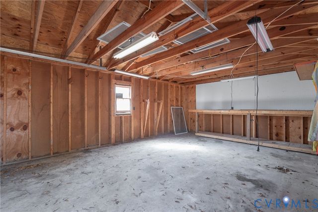 112 Princeton Rd, Colonial Heights, VA 23834