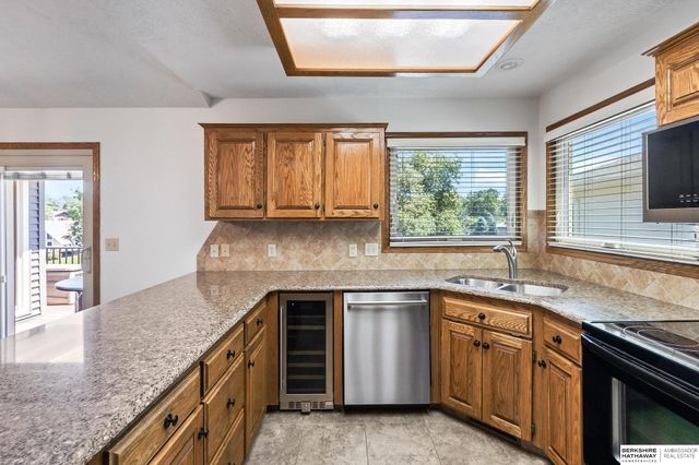 804 Beaver Lake Boulevard, Plattsmouth, NE 68048