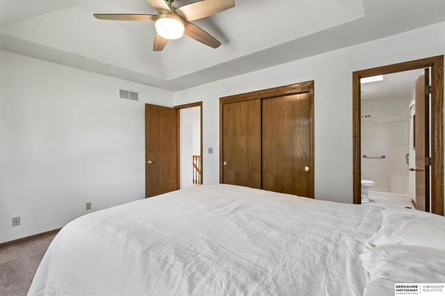 804 Beaver Lake Boulevard, Plattsmouth, NE 68048