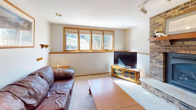 609 20th Avenue SW, Rochester, MN 55902