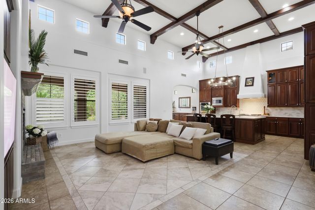 5628 E LIBBY Street, Scottsdale, AZ 85254