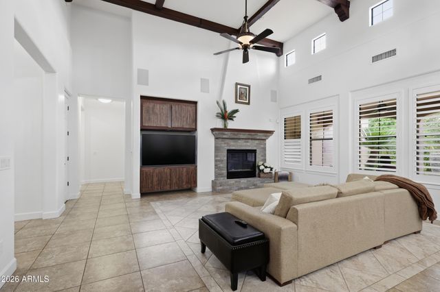 5628 E LIBBY Street, Scottsdale, AZ 85254