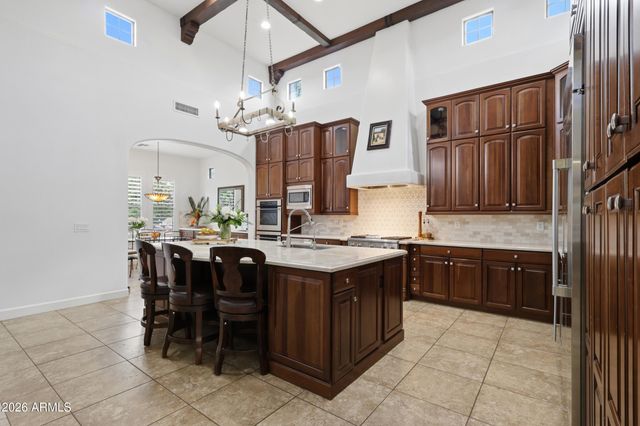 5628 E LIBBY Street, Scottsdale, AZ 85254