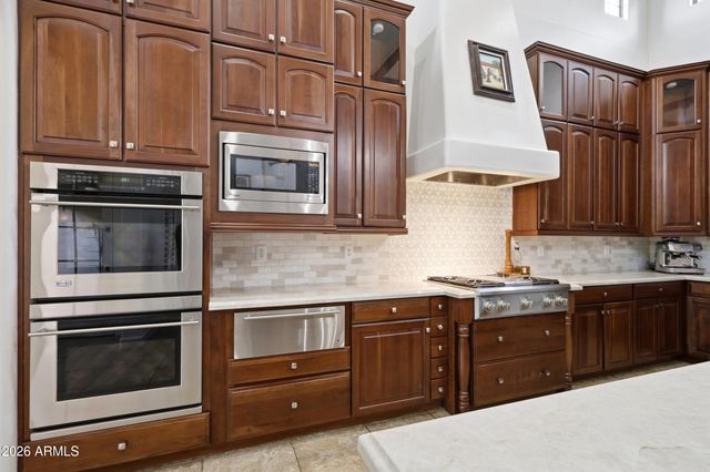5628 E LIBBY Street, Scottsdale, AZ 85254