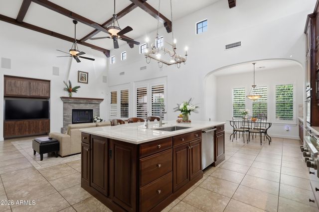 5628 E LIBBY Street, Scottsdale, AZ 85254